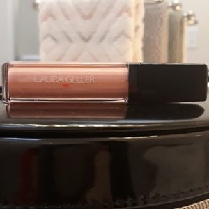 Laura Geller lucious lip liquid lipstick